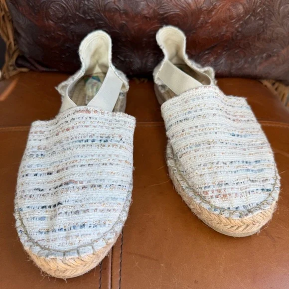 Chic Cream Alpargatus Artesanía Espadrille Flats Size 39 (8 1/2) Cream Multi - Picture 3 of 10